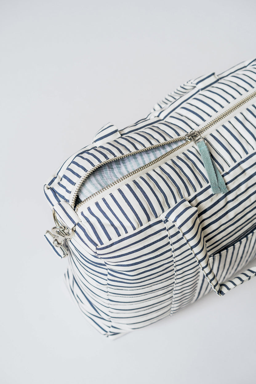 PEHR BOLSA PAÑALERA STRIPES AWAY INK BLUE